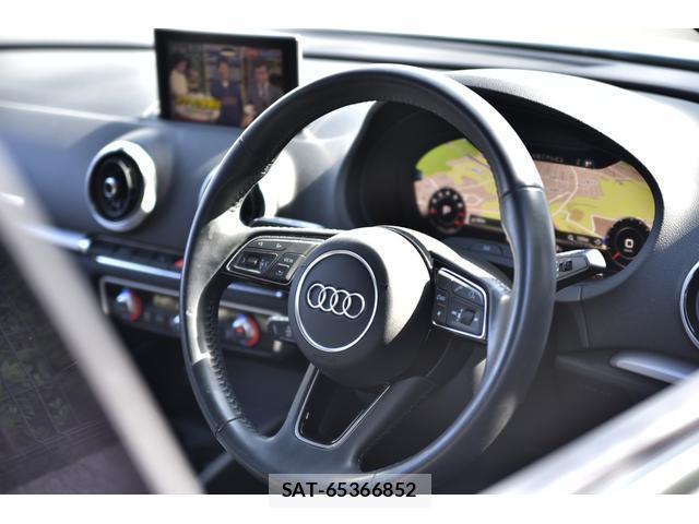 Audi A3 2019-04 7819024-18