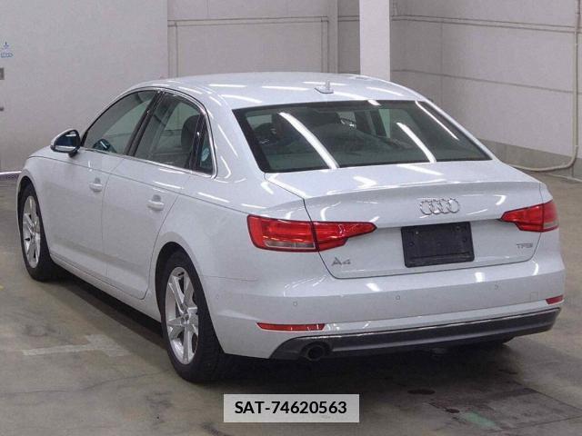 Audi A4 2017-07 7811803-1