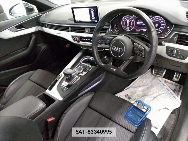 Audi A4 2019-11 7815039-2