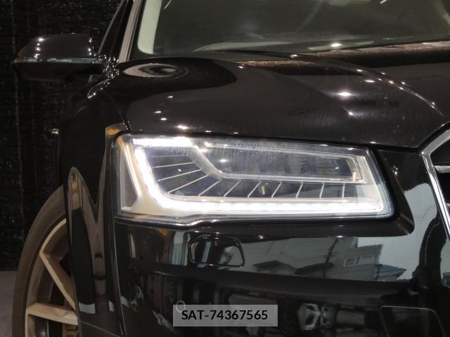 Audi A8 2016-11 7813608-2