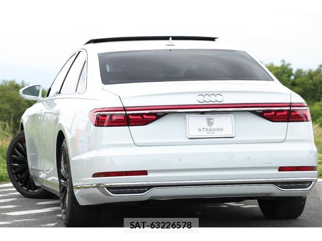 Audi A8 2019-05 7818655-1