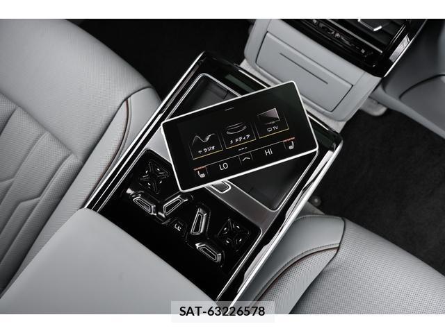 Audi A8 2019-05 7818655-13