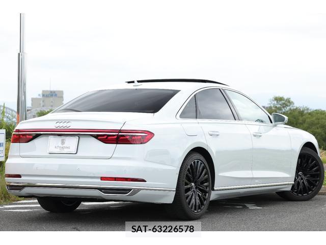 Audi A8 2019-05 7818655-5
