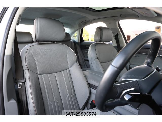 Audi A8 2019-05 7818671-13