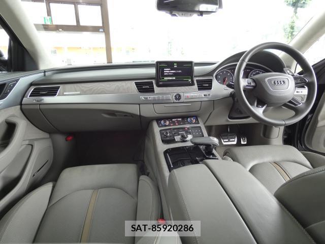 Audi A8 2018-01 7820239-10