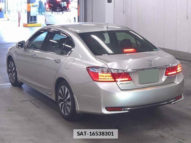 Honda ACCORD HYBRID 2014-02 7814893-1