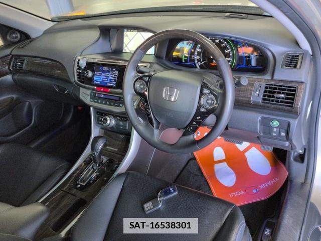 Honda ACCORD HYBRID 2014-02 7814893-2