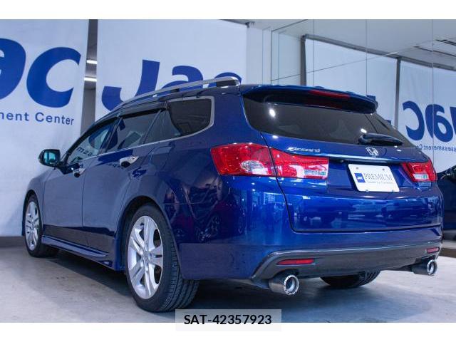 Honda ACCORD TOURER 2010-04 7816036-11