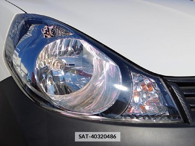 Nissan AD VAN 2018-10 7820317-8