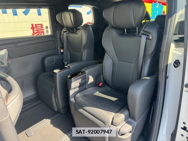 Toyota ALPHARD HYBRID 2026-03 7813555-10