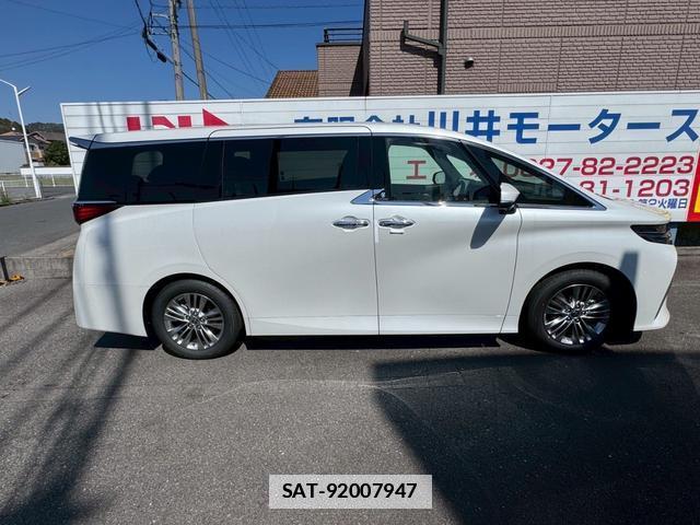 Toyota ALPHARD HYBRID 2026-03 7813555-13