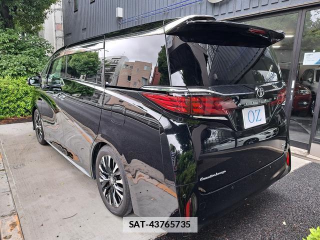 Toyota ALPHARD HYBRID 2023-12 7813687-15