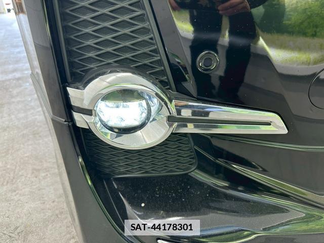 Toyota ALPHARD HYBRID 2016-12 7813779-13