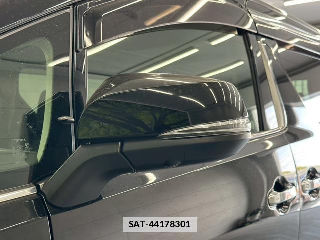 Toyota ALPHARD HYBRID 2016-12 7813779-9