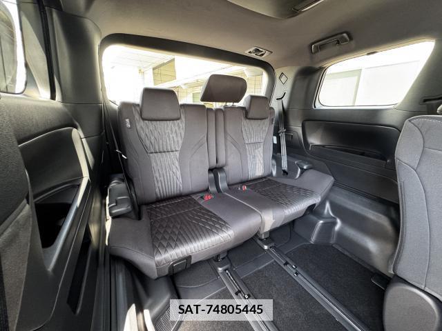 Toyota ALPHARD HYBRID 2026-05 7816336-13