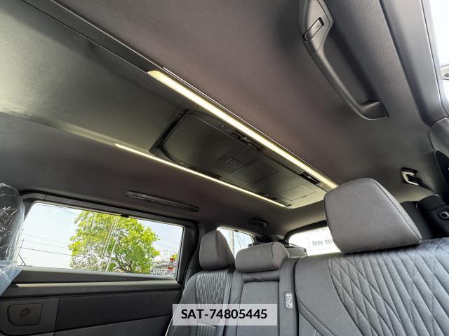 Toyota ALPHARD HYBRID 2026-05 7816336-17