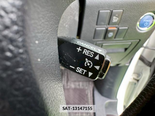 Toyota ALPHARD HYBRID 2017-01 7816478-8