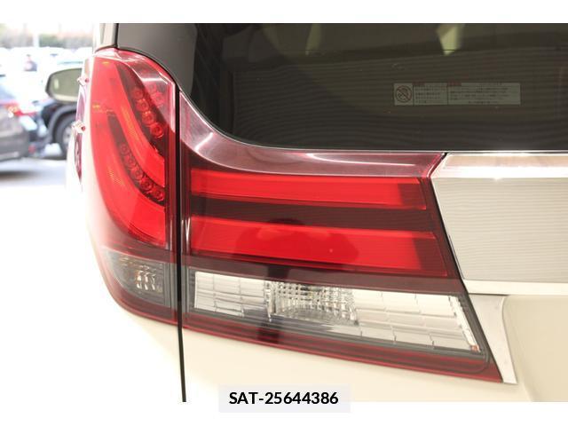 Toyota ALPHARD HYBRID 2015-07 7818179-13