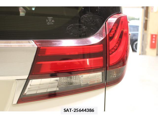 Toyota ALPHARD HYBRID 2015-07 7818179-18