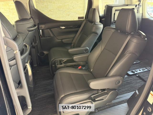 Toyota ALPHARD HYBRID 2019-02 7818942-11