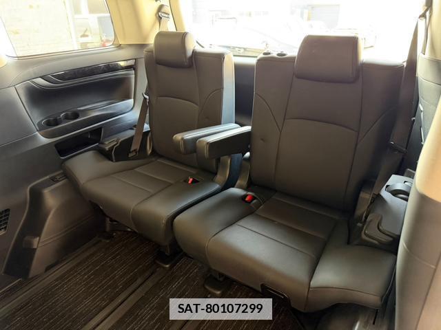 Toyota ALPHARD HYBRID 2019-02 7818942-13