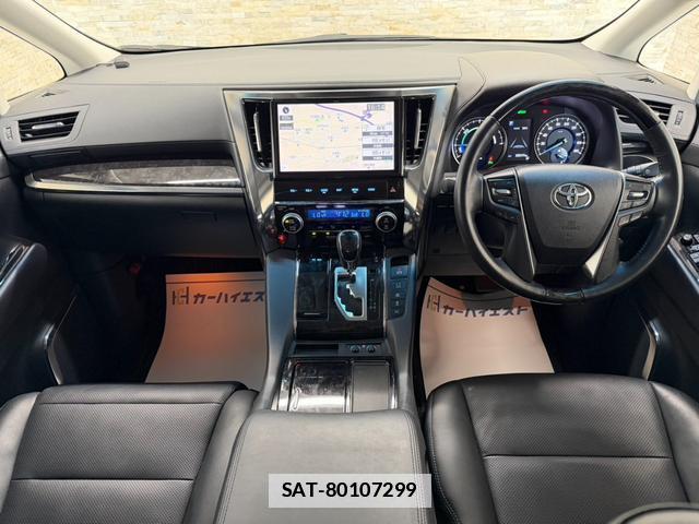 Toyota ALPHARD HYBRID 2019-02 7818942-16