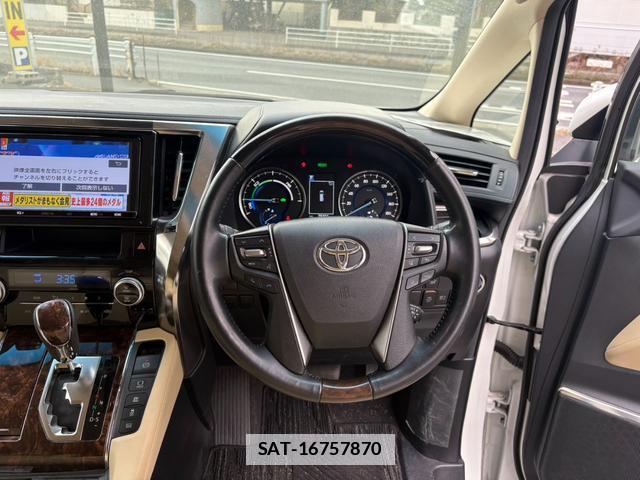 Toyota ALPHARD HYBRID 2019-03 7819284-16