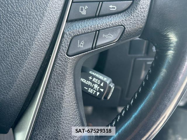 Toyota ALPHARD HYBRID 2018-04 7819320-5