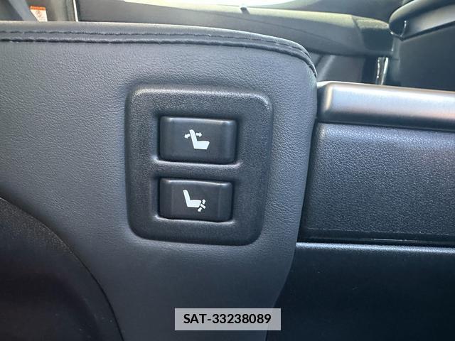 Toyota ALPHARD HYBRID 2021-01 7819333-12