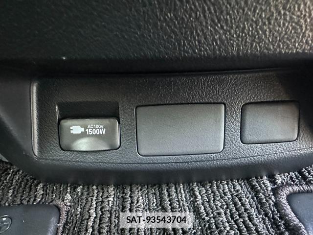 Toyota ALPHARD HYBRID 2020-02 7819346-12