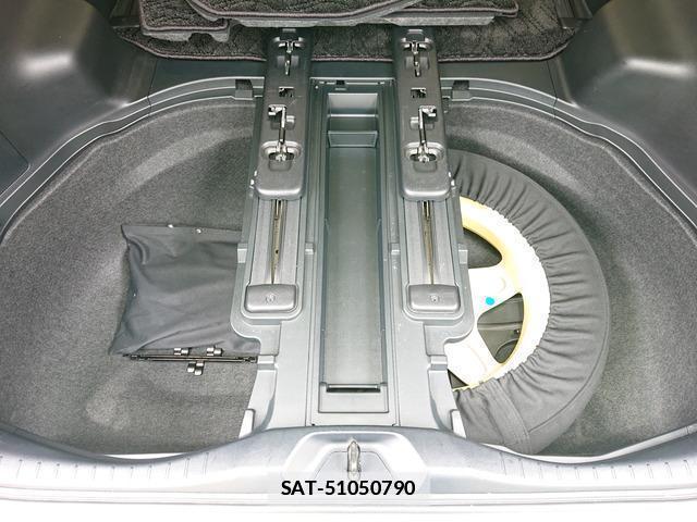 Toyota ALPHARD HYBRID 2021-02 7819916-12