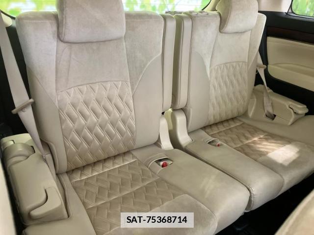 Toyota ALPHARD HYBRID 2015-05 7822547-5