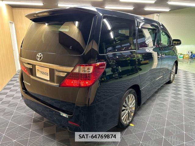 Toyota ALPHARD 2013-07 7812120-5