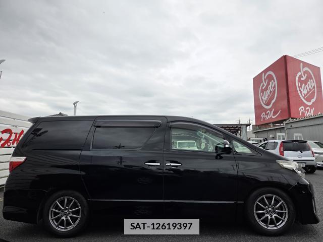 Toyota ALPHARD 2013-08 7813123-3