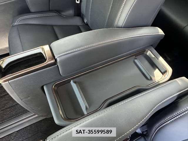 Toyota ALPHARD 2024-11 7814267-8