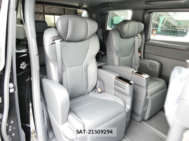 Toyota ALPHARD 2026-06 7815305-9