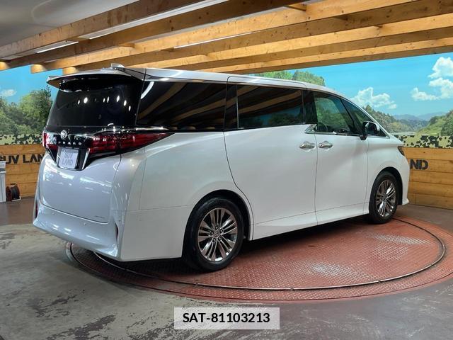 Toyota ALPHARD 2023-10 7816270-16