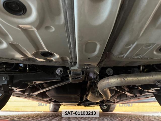 Toyota ALPHARD 2023-10 7816270-18