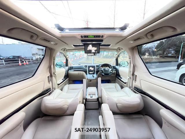 Toyota ALPHARD 2012-01 7816504-2