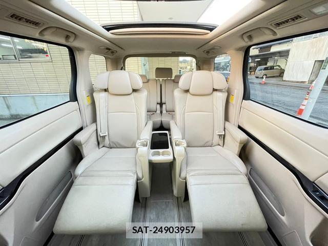 Toyota ALPHARD 2012-01 7816504-8