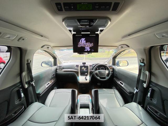 Toyota ALPHARD 2012-02 7816505-2