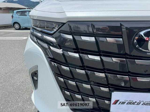 Toyota ALPHARD 2026-06 7816802-7