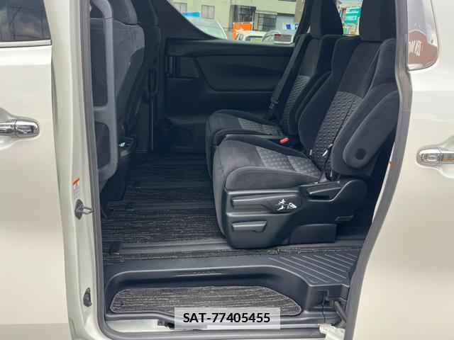 Toyota ALPHARD 2018-01 7816976-13