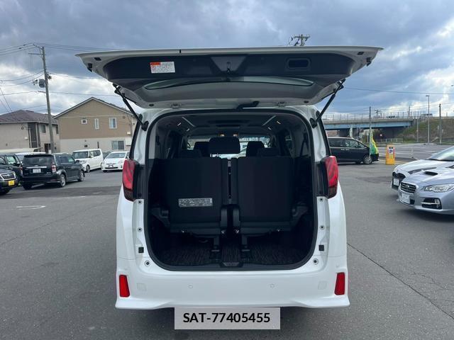 Toyota ALPHARD 2018-01 7816976-8