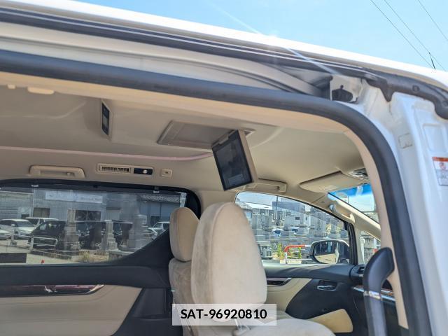 Toyota ALPHARD 2016-09 7819089-18