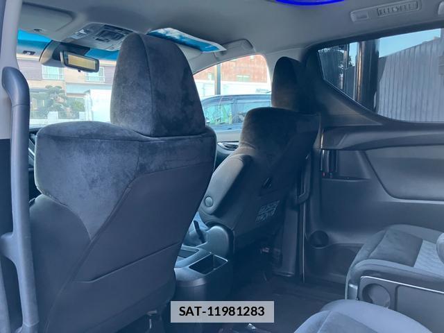 Toyota ALPHARD 2019-03 7819277-19
