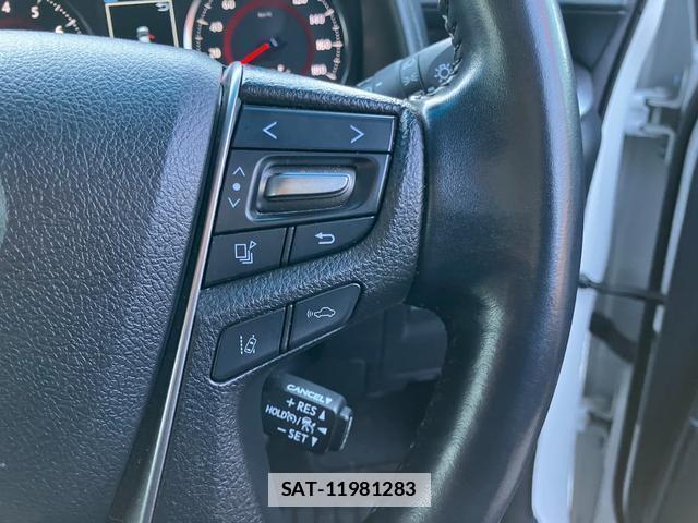Toyota ALPHARD 2019-03 7819277-4
