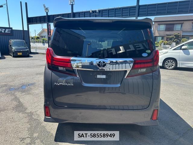 Toyota ALPHARD 2016-04 7819308-6