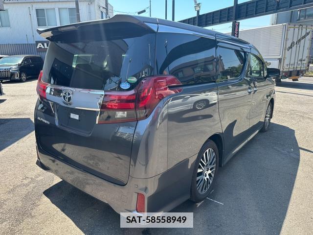 Toyota ALPHARD 2016-04 7819308-7