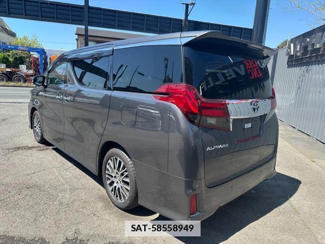 Toyota ALPHARD 2016-04 7819308-8